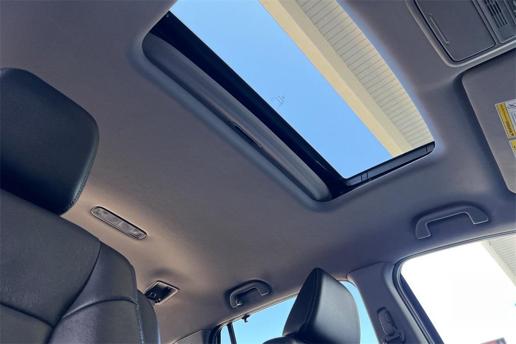 used 2022 Honda Pilot car, priced at $28,481