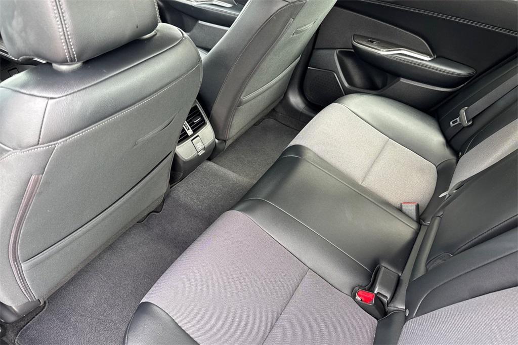 used 2019 Honda Clarity Plug-In Hybrid car, priced at $21,981