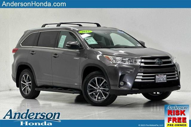 used 2017 Toyota Highlander Hybrid car, priced at $27,981