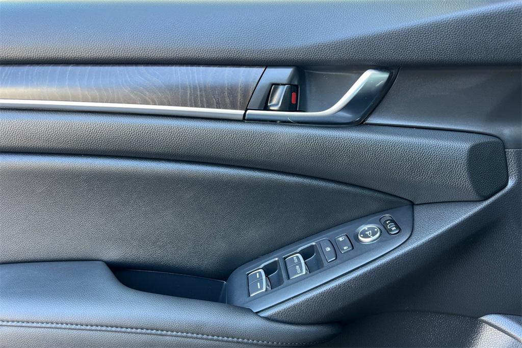 used 2020 Honda Accord Hybrid car, priced at $25,981