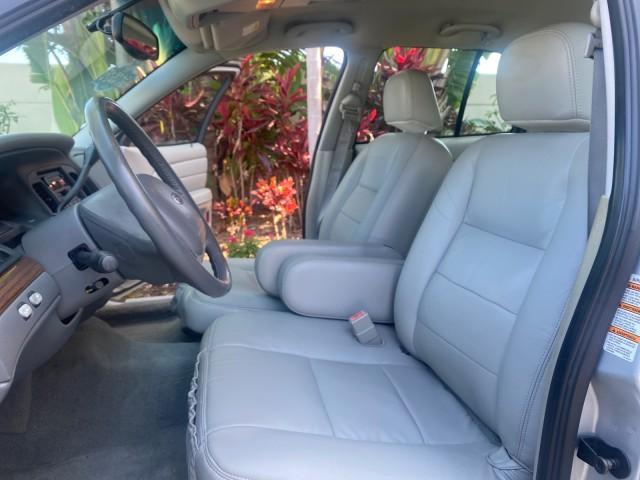 used 2003 Ford Crown Victoria car, priced at $9,900