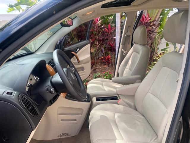 used 2007 Saturn Vue car, priced at $9,900