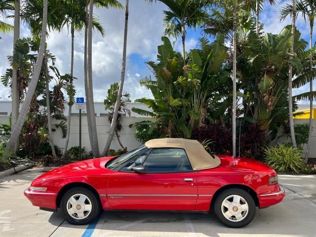 used 1990 Buick Reatta car, priced at $8,900