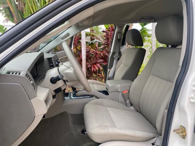 used 2005 Jeep Grand Cherokee car, priced at $8,900