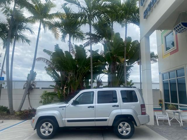 used 2010 Jeep Liberty car, priced at $6,900