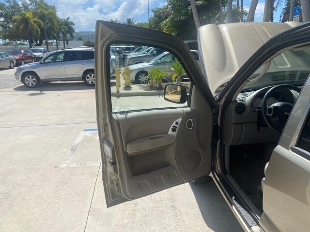 used 2003 Jeep Liberty car, priced at $8,900