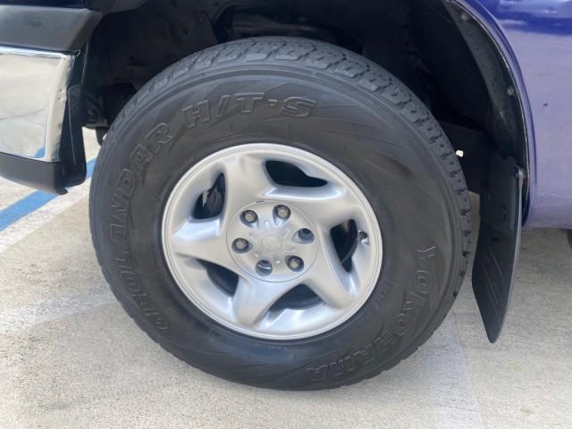 used 2000 Toyota Tundra car, priced at $11,900