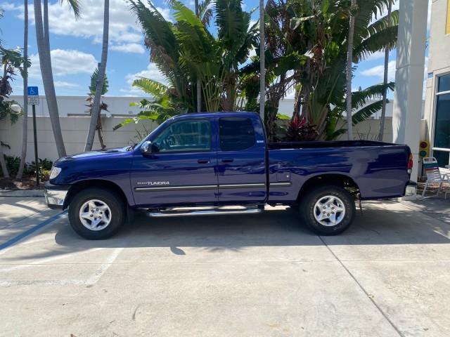 used 2000 Toyota Tundra car, priced at $11,900