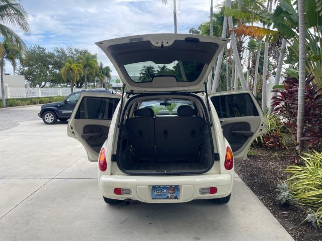 used 2004 Chrysler PT Cruiser car, priced at $6,900