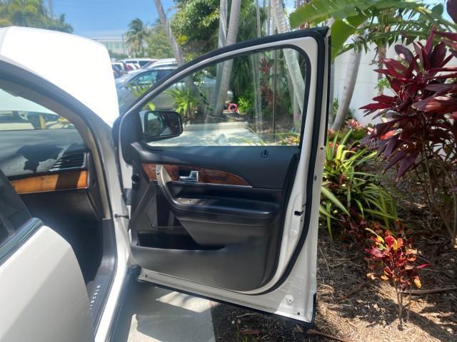 used 2011 Lincoln MKX car, priced at $14,900