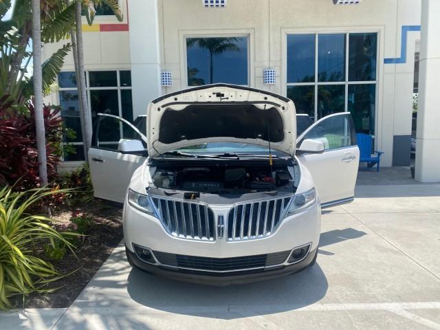 used 2011 Lincoln MKX car, priced at $14,900