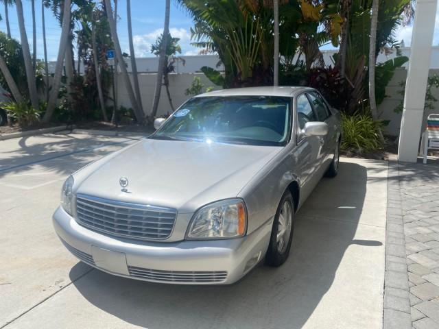 used 2005 Cadillac DeVille car, priced at $10,900