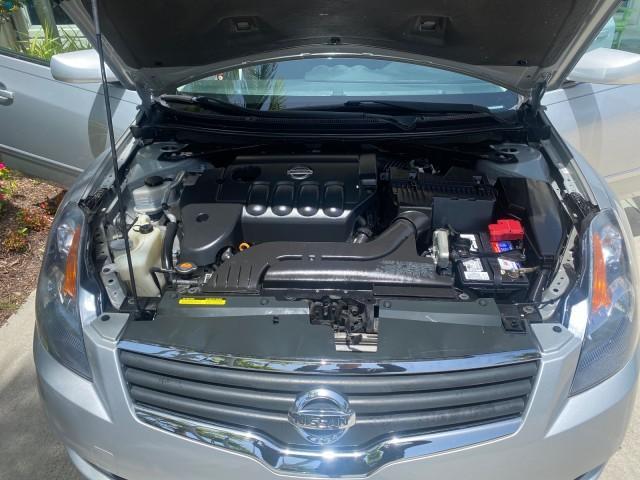 used 2008 Nissan Altima car, priced at $13,900
