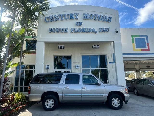 used 2005 GMC Yukon XL car, priced at $17,900