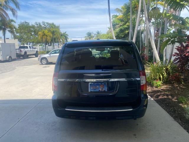 used 2014 Chrysler Town & Country car, priced at $14,900