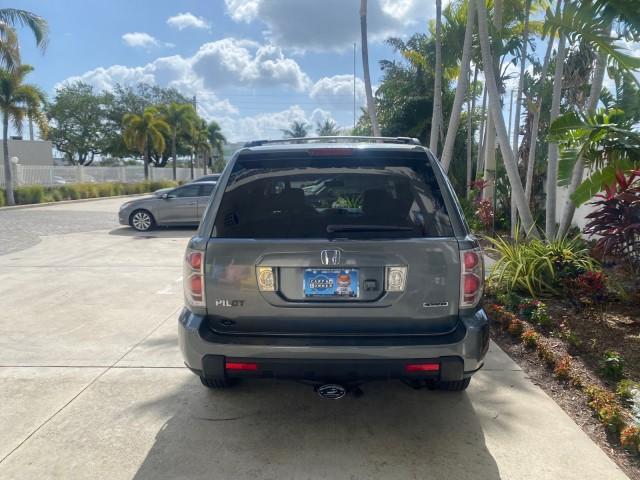 used 2007 Honda Pilot car, priced at $15,900