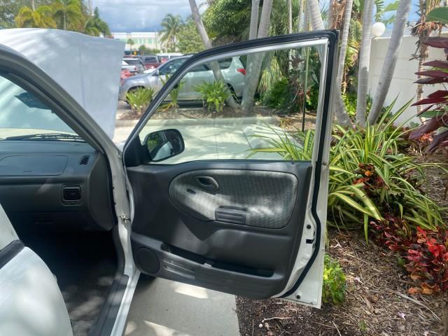 used 2001 Suzuki Vitara car, priced at $7,900