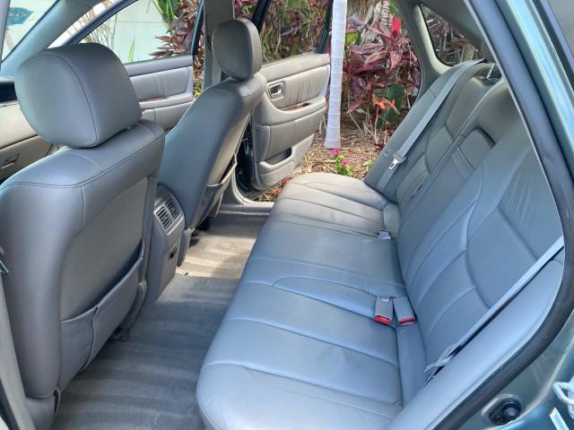 used 2004 Toyota Avalon car, priced at $9,900