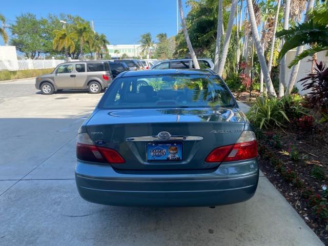 used 2004 Toyota Avalon car, priced at $9,900
