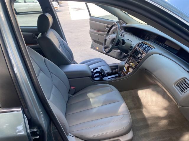 used 2004 Toyota Avalon car, priced at $9,900