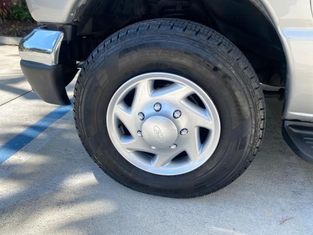 used 2005 Ford E350 Super Duty car, priced at $18,900