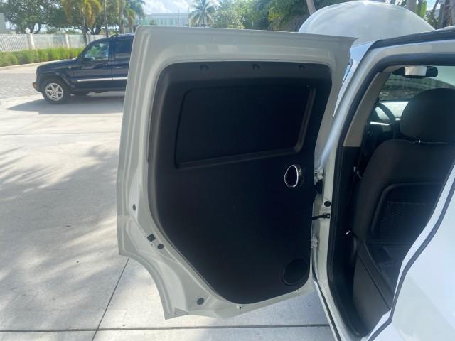 used 2008 Chevrolet HHR car, priced at $9,900
