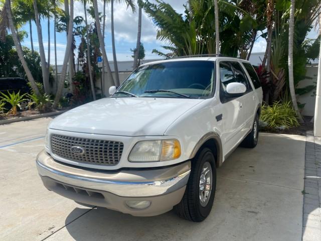 used 2001 Ford Expedition car, priced at $6,900