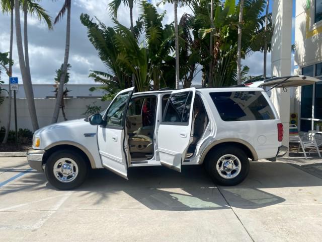 used 2001 Ford Expedition car, priced at $6,900