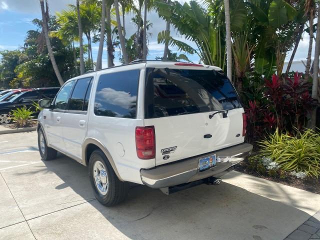 used 2001 Ford Expedition car, priced at $6,900