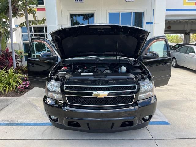 used 2008 Chevrolet Avalanche car, priced at $22,900