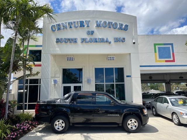 used 2008 Chevrolet Avalanche car, priced at $21,900