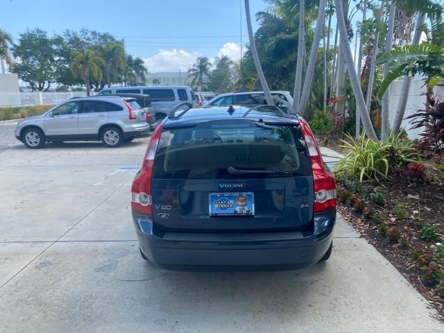 used 2007 Volvo V50 car, priced at $12,900