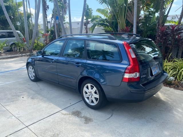 used 2007 Volvo V50 car, priced at $12,900