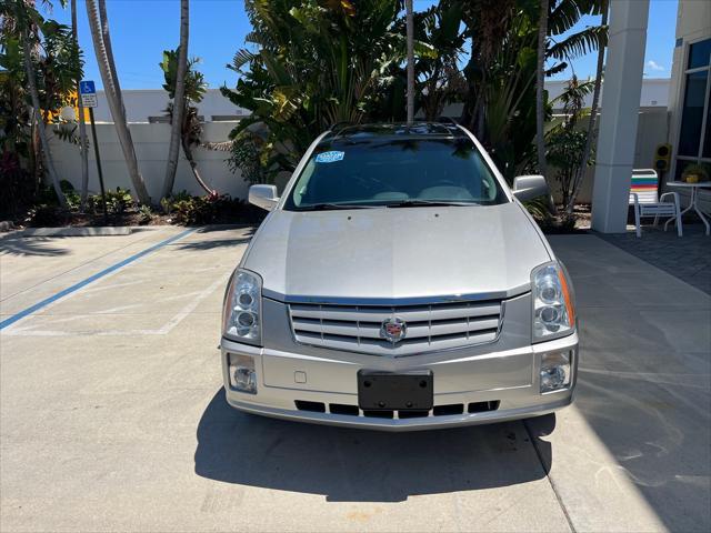 used 2006 Cadillac SRX car, priced at $6,900