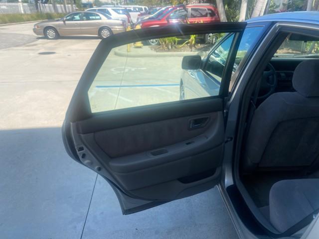 used 2001 Toyota Avalon car, priced at $8,900