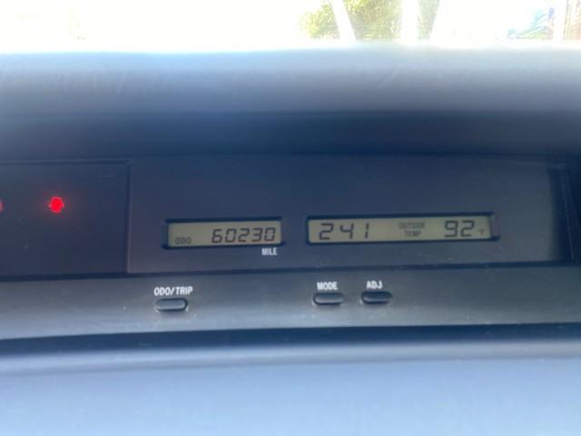 used 2001 Toyota Avalon car, priced at $8,900