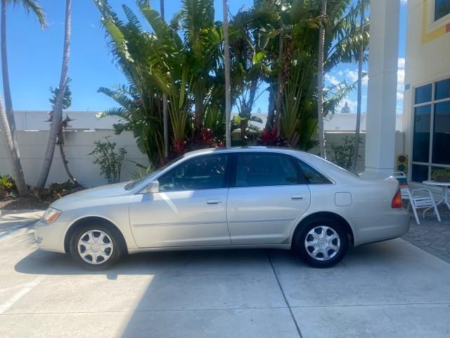 used 2001 Toyota Avalon car, priced at $8,900