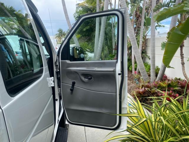 used 2005 Ford E350 Super Duty car, priced at $12,900