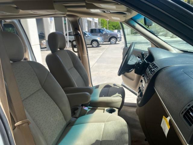used 2005 Chevrolet Uplander car, priced at $10,500