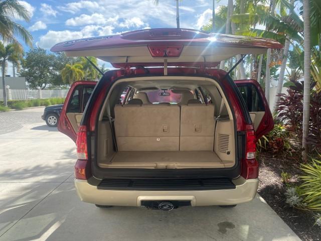 used 2006 Ford Expedition car, priced at $8,900