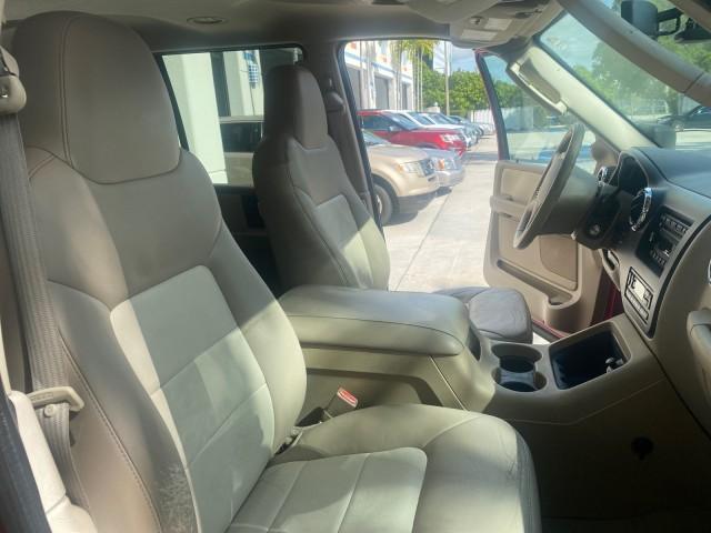 used 2006 Ford Expedition car, priced at $8,900