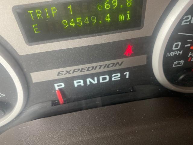 used 2006 Ford Expedition car, priced at $8,900