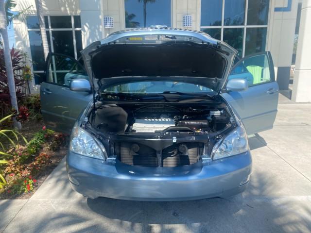 used 2004 Lexus RX 330 car, priced at $9,900