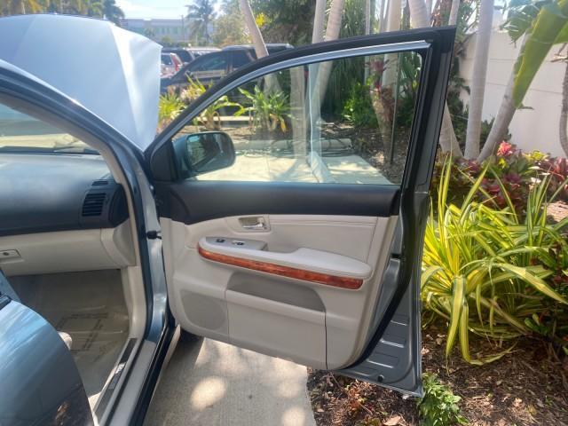 used 2004 Lexus RX 330 car, priced at $9,900