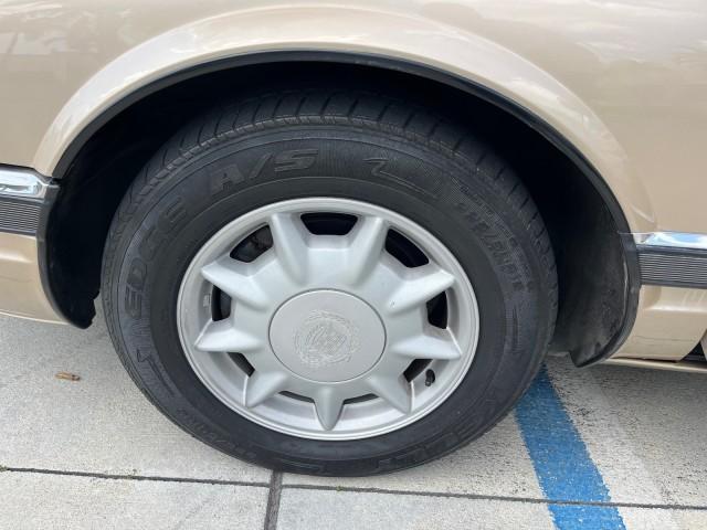 used 1997 Cadillac Seville car, priced at $5,900