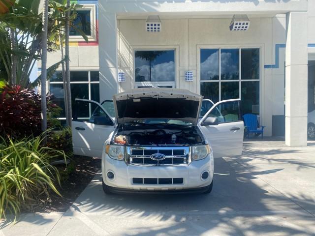used 2011 Ford Escape car, priced at $11,500