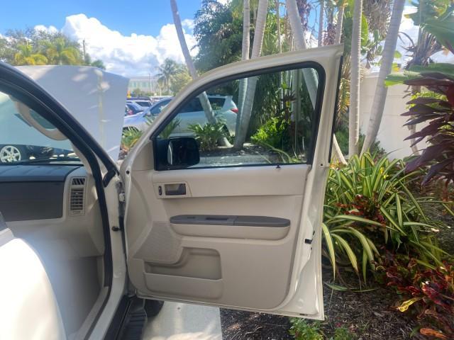 used 2011 Ford Escape car, priced at $11,500