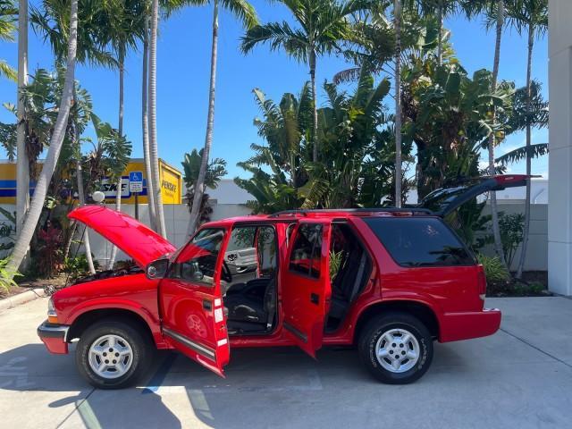 used 2000 Chevrolet Blazer car, priced at $8,900