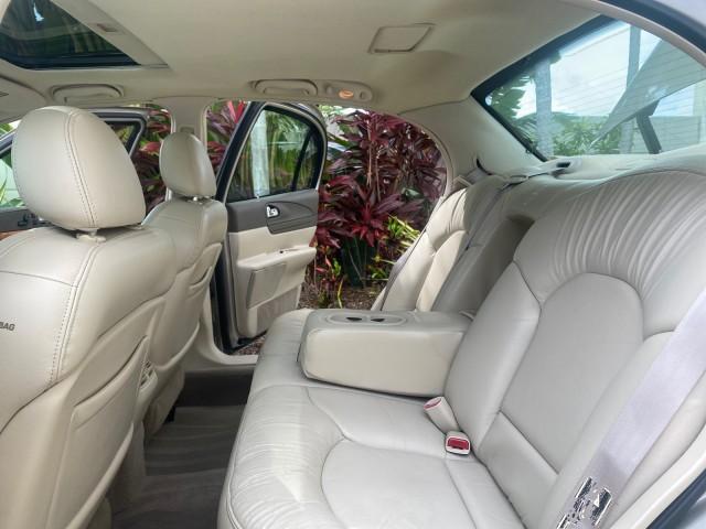 used 2002 Lincoln Continental car, priced at $9,500