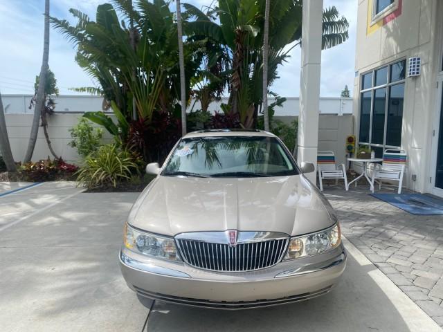 used 2002 Lincoln Continental car, priced at $9,500